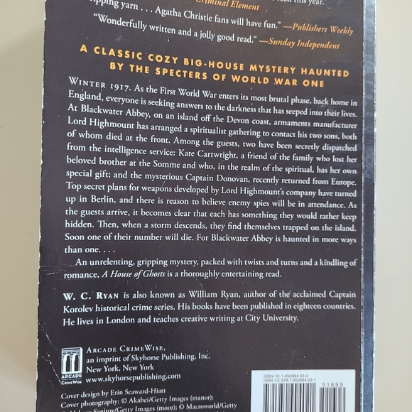 Crime Fiction Book - Picture 2 of 2